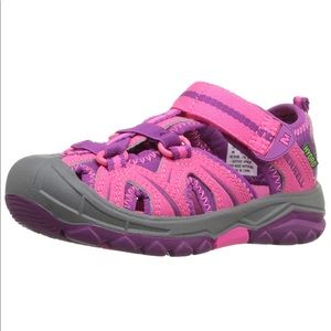 Merrell Girls Sandals!